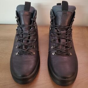 Men's Black Leather Hiking & Winter Boots